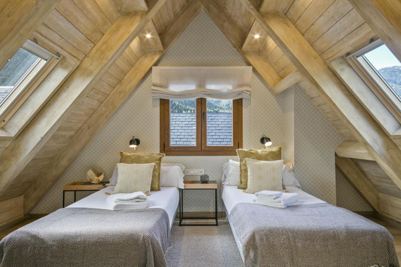 Luderna - Duplex Serradet Gessa Luaran gambar